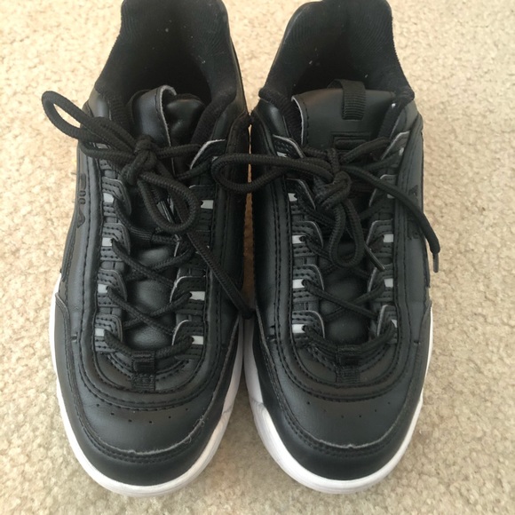 black filas - Picture 4 of 4